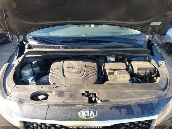 2016 KIA SEDONA LX