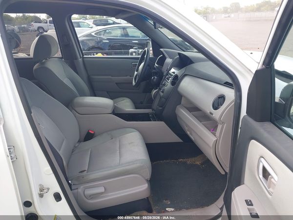 2014 HONDA PILOT LX — I5