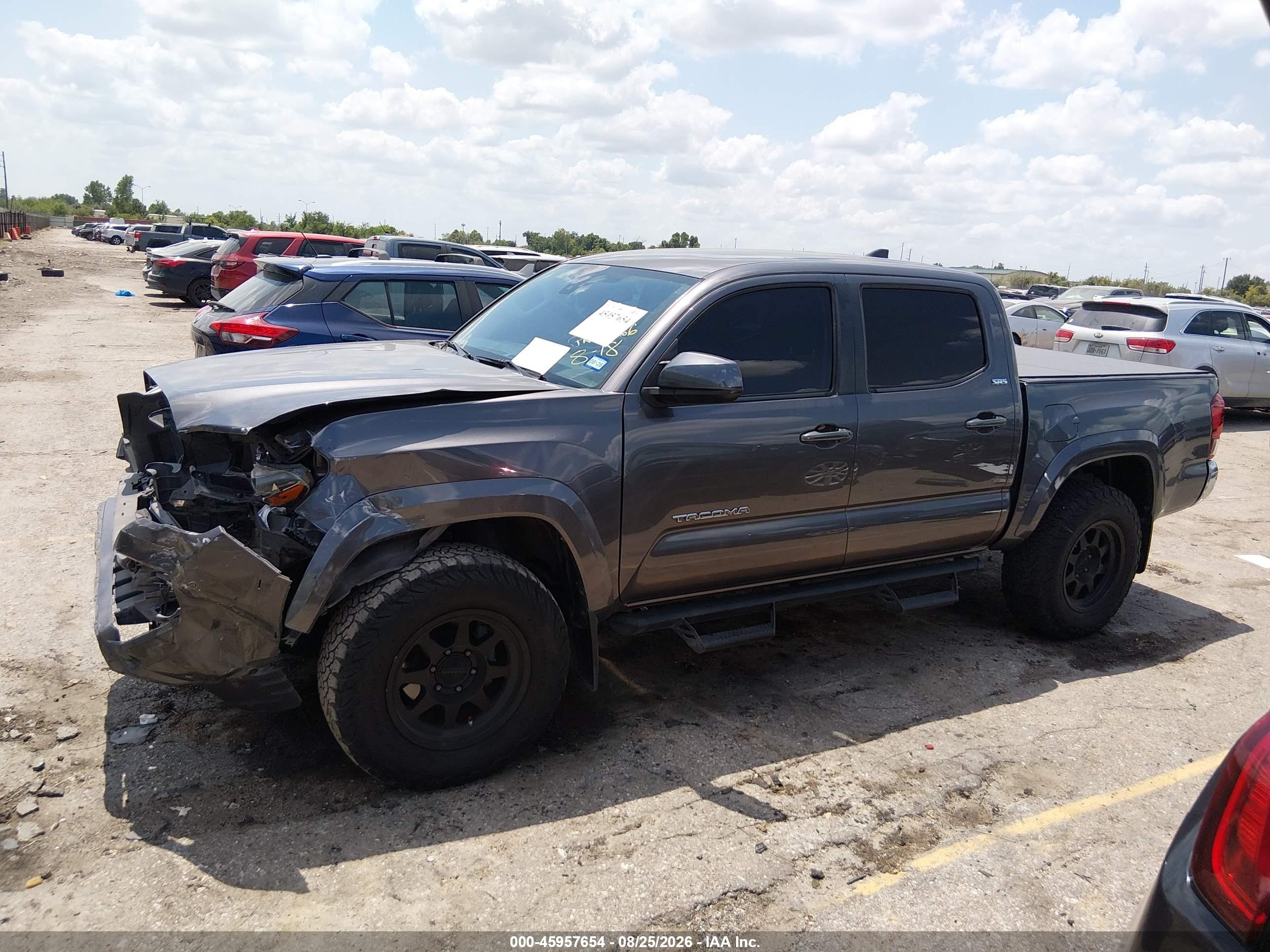 2019 TOYOTA TACOMA SR5 V6