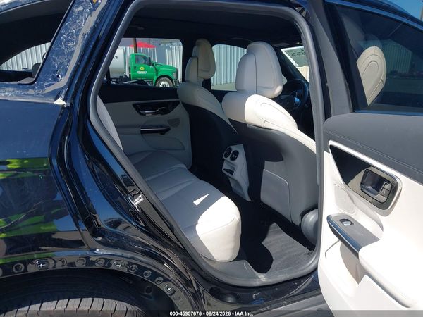 2024 MERCEDES-BENZ GLC 300 SUV
