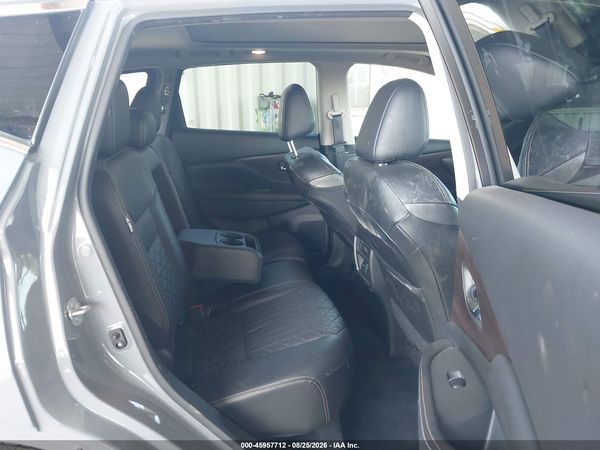 2022 NISSAN MURANO PLATINUM INTELLIGENT AWD — I8