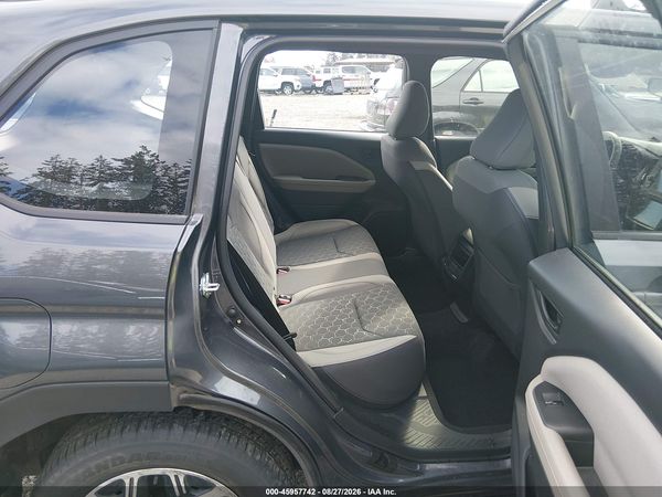 2025 SUBARU FORESTER Base Plus