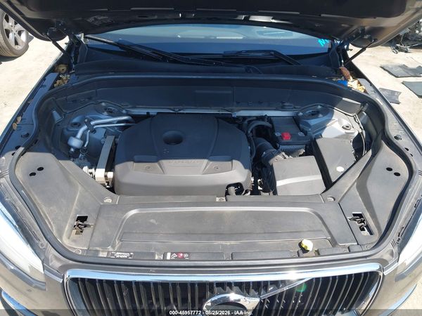 2018 VOLVO XC90 T5 MOMENTUM