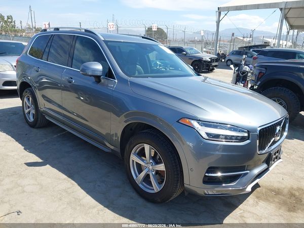 2018 VOLVO XC90 T5 MOMENTUM