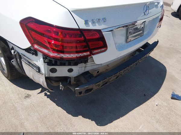 2014 MERCEDES-BENZ E 250 BLUETEC 4MATIC — I152