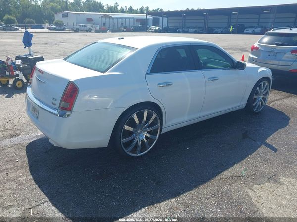 2014 CHRYSLER 300