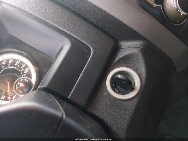 2016 RAM 1500 TRADESMAN — I11