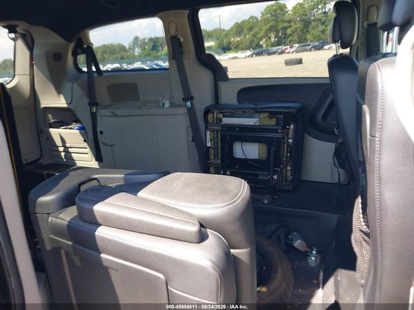 2018 DODGE GRAND CARAVAN SXT — I8
