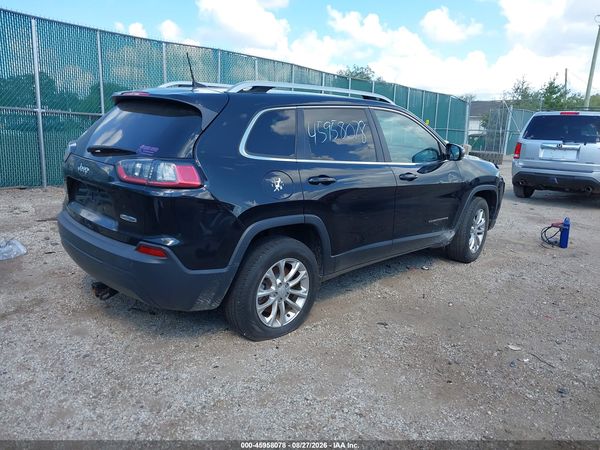 2019 JEEP CHEROKEE LATITUDE 4X4 — I4