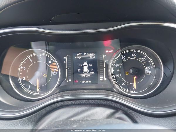 2019 JEEP CHEROKEE LATITUDE 4X4 — I7