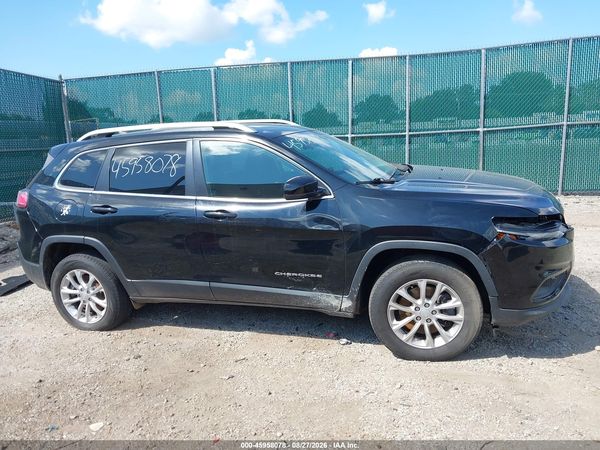 2019 JEEP CHEROKEE LATITUDE 4X4 — I116