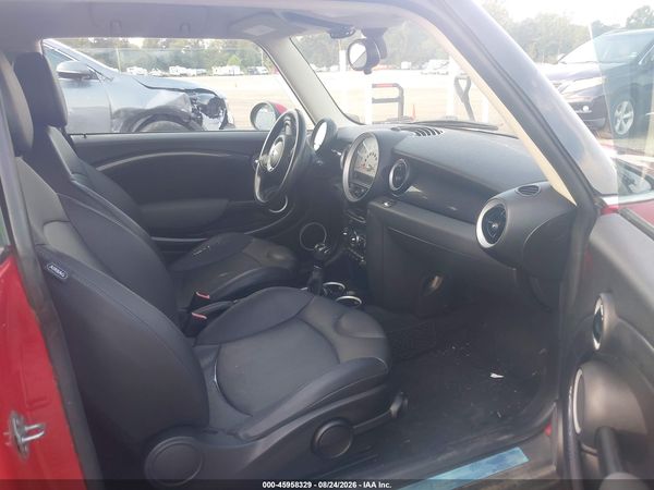 2012 MINI COOPER S