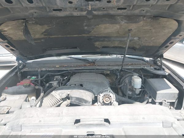 2013 CHEVROLET TAHOE LS — I10