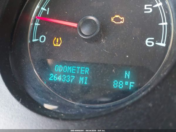 2013 CHEVROLET TAHOE LS — I118