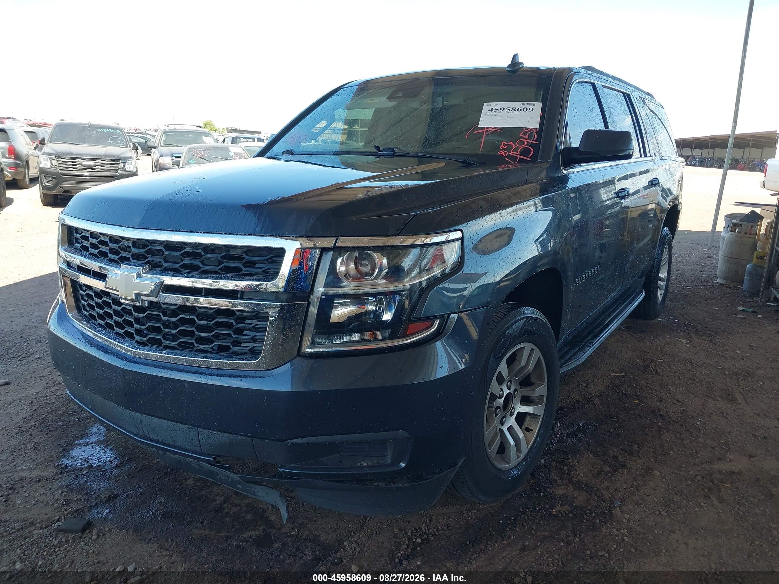 2020 CHEVROLET SUBURBAN 2WD LT — I2