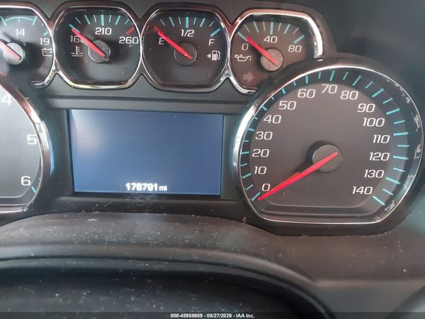 2020 CHEVROLET SUBURBAN 2WD LT — I118