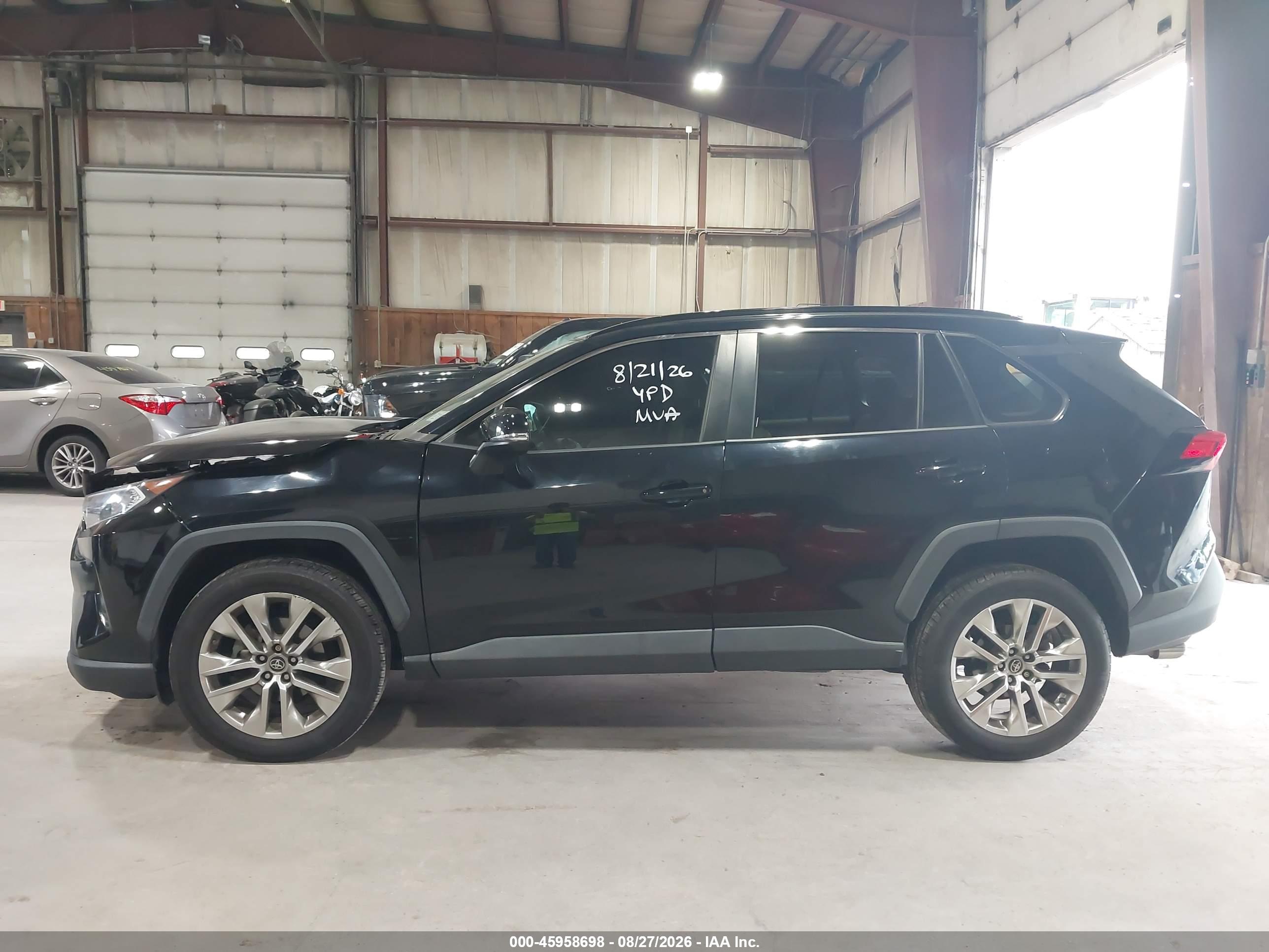 2019 TOYOTA RAV4 XLE PREMIUM