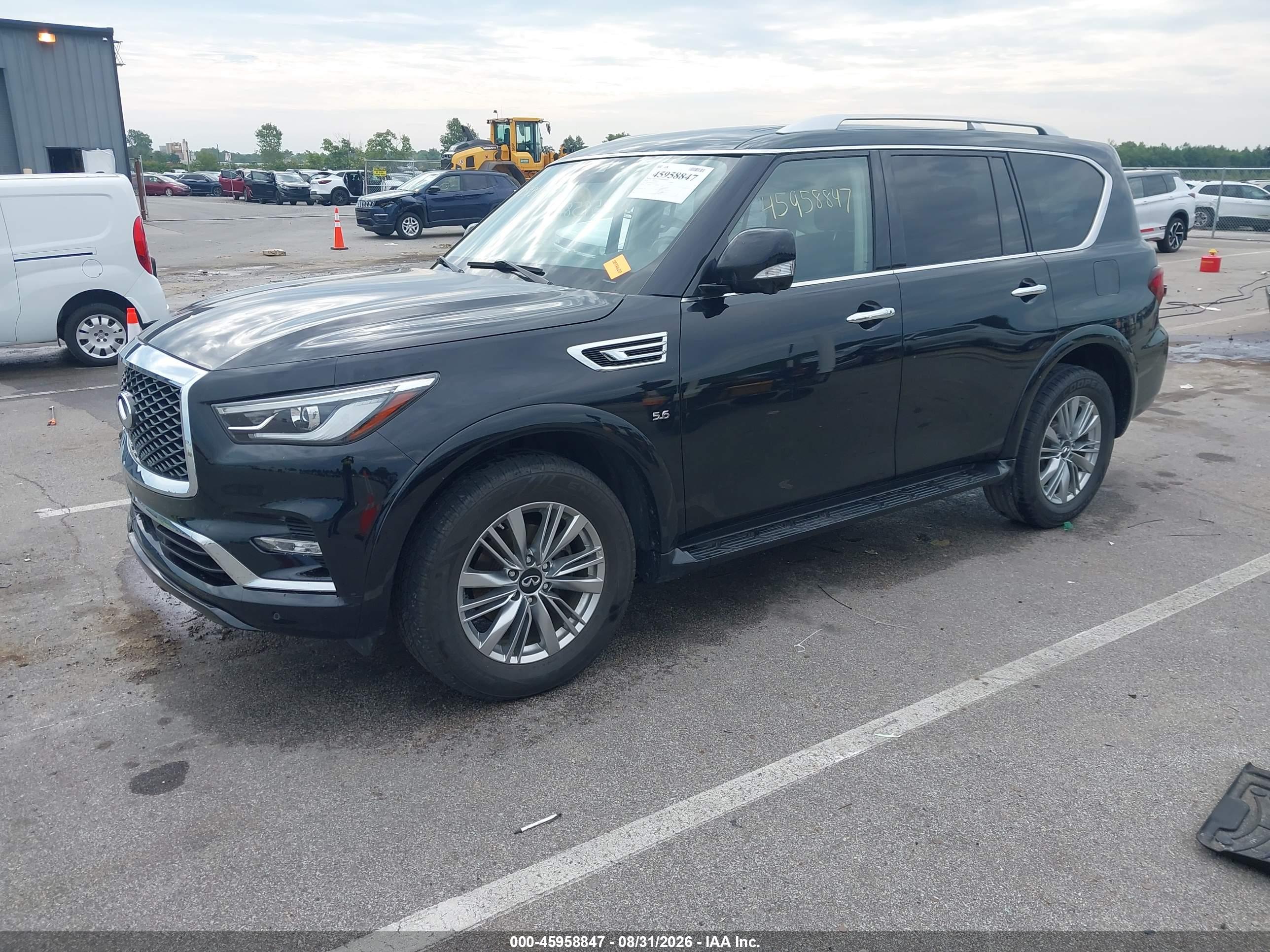 2020 INFINITI QX80 LUXE AWD — I2