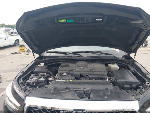 2020 INFINITI QX80 LUXE AWD — I10