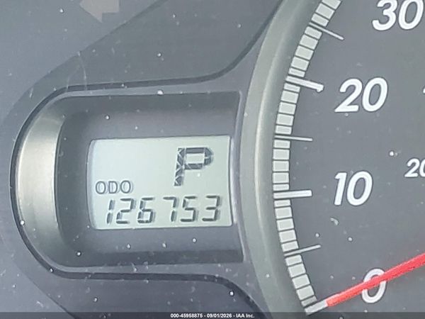 2014 TOYOTA SIENNA LE V6 8 PASSENGER