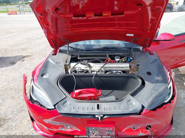 2023 TESLA MODEL S — I10