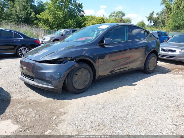 2026 TESLA MODEL Y