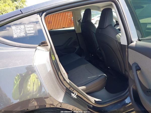 2026 TESLA MODEL Y