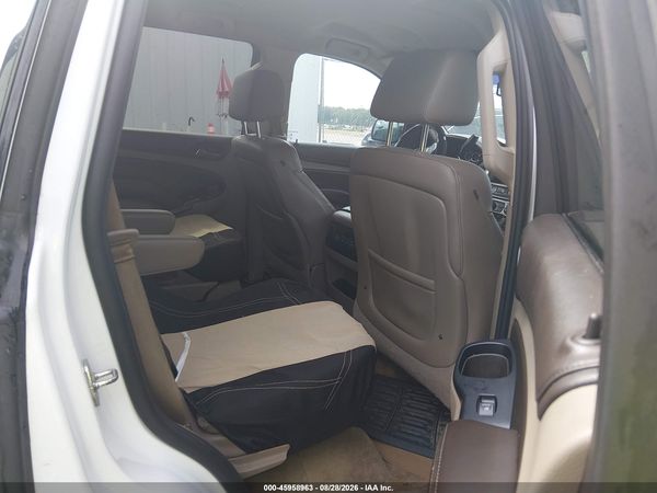 2015 CHEVROLET TAHOE LT — I8