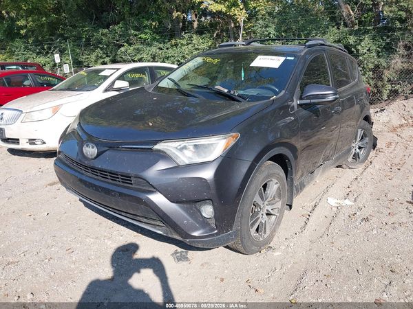 2017 TOYOTA RAV4 XLE — I2