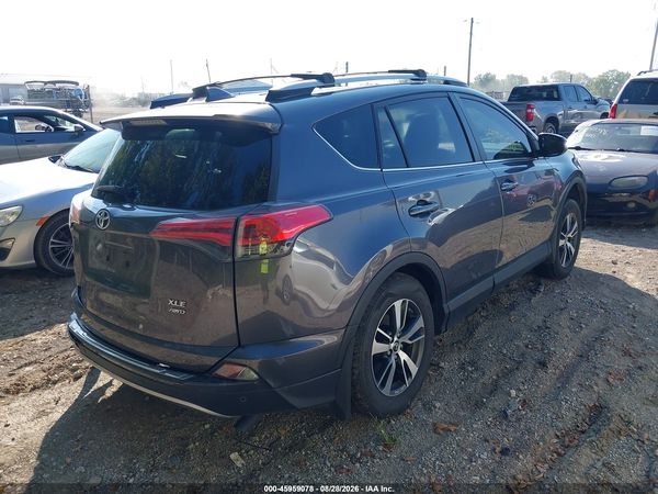 2017 TOYOTA RAV4 — I4