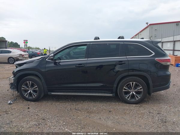 2016 TOYOTA HIGHLANDER XLE V6