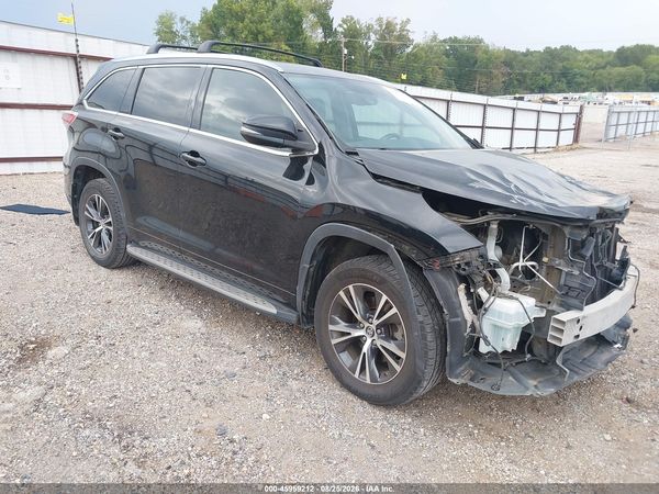 2016 TOYOTA HIGHLANDER XLE V6
