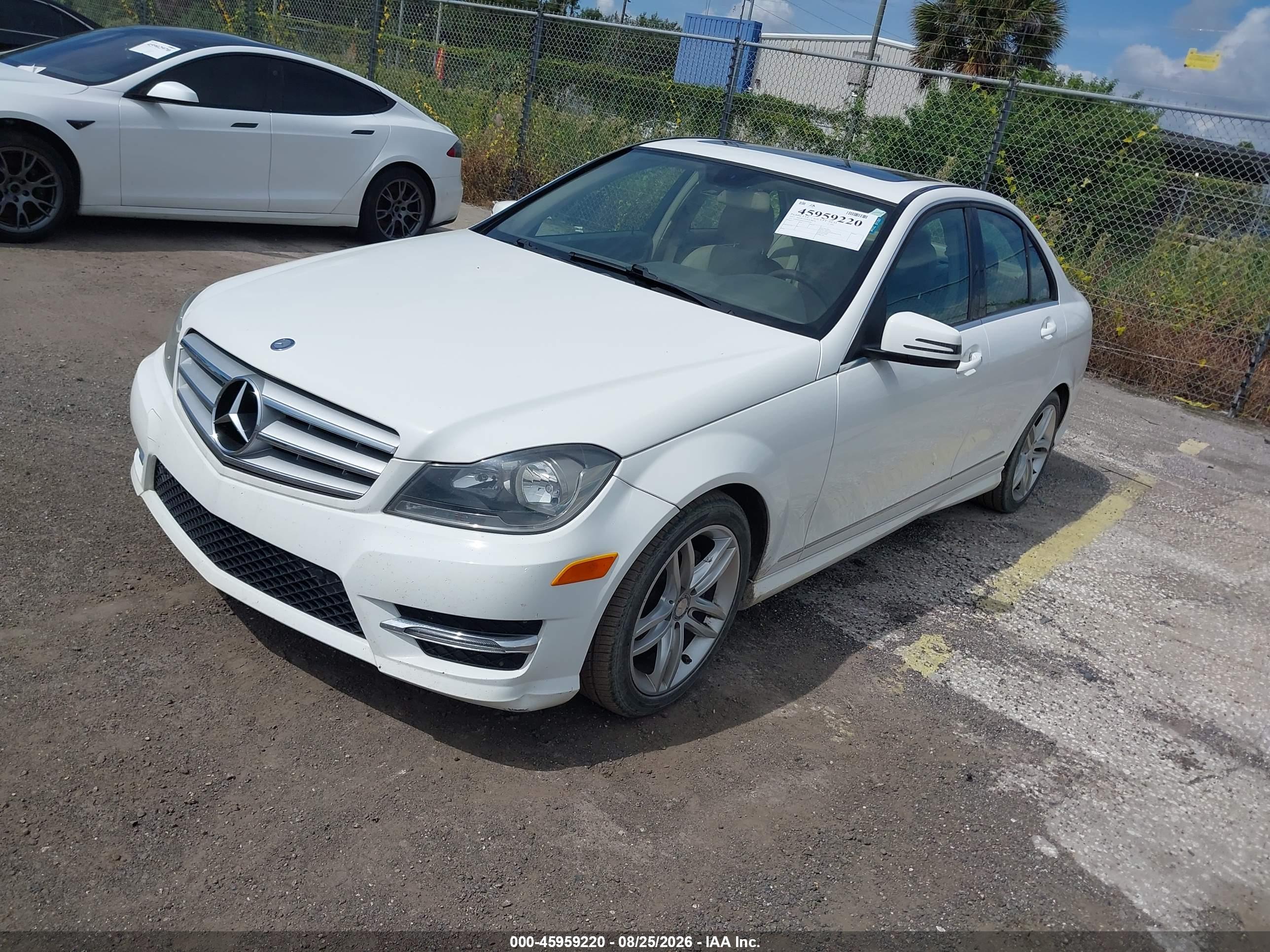 2013 MERCEDES-BENZ C 250 SPORT