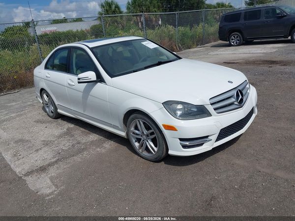 2013 MERCEDES-BENZ C 250 SPORT