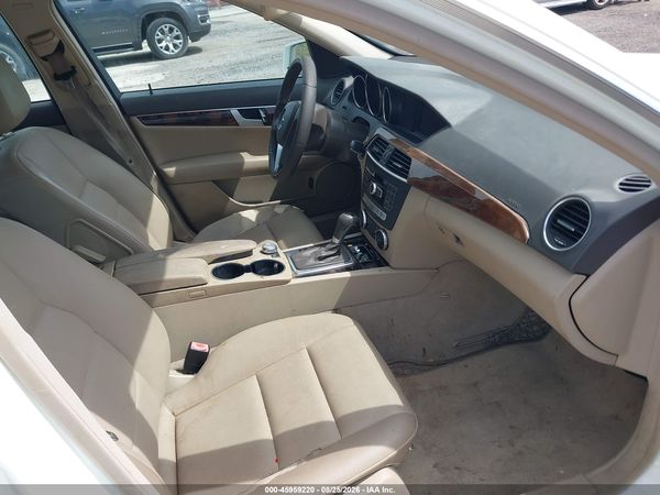 2013 MERCEDES-BENZ C 250 SPORT
