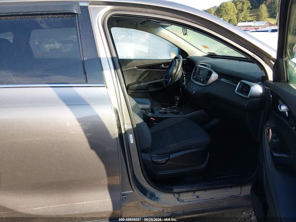 2017 KIA SORENTO 2.4L LX