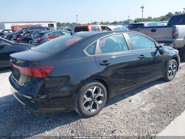 2021 KIA FORTE LXS — I4