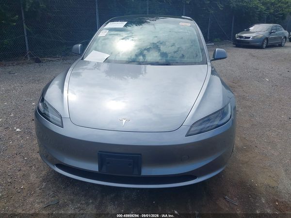 2025 TESLA MODEL 3 — I115