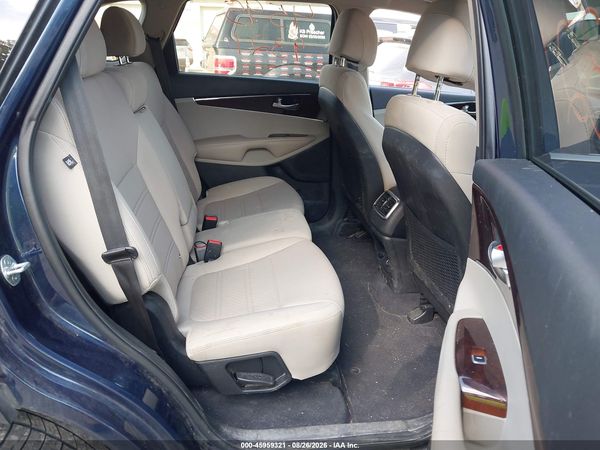 2017 KIA SORENTO 2.4L LX