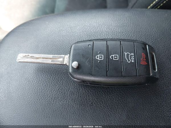 2016 KIA SOUL + — I11