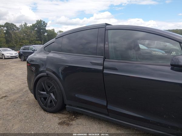 2026 TESLA MODEL X ALL-WHEEL DRIVE — I6