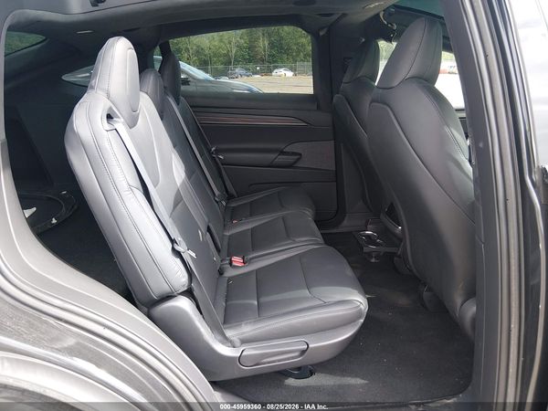 2026 TESLA MODEL X ALL-WHEEL DRIVE — I8