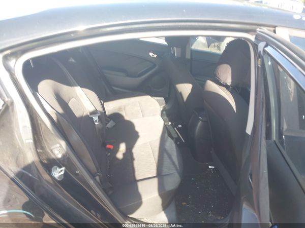 2016 KIA FORTE LX — I8