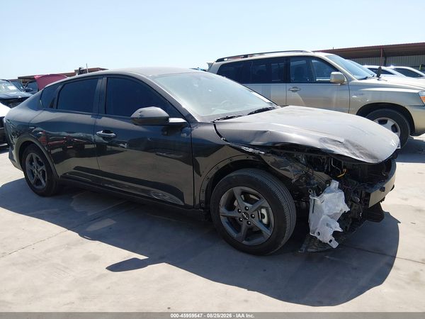 2025 KIA K4 LXS