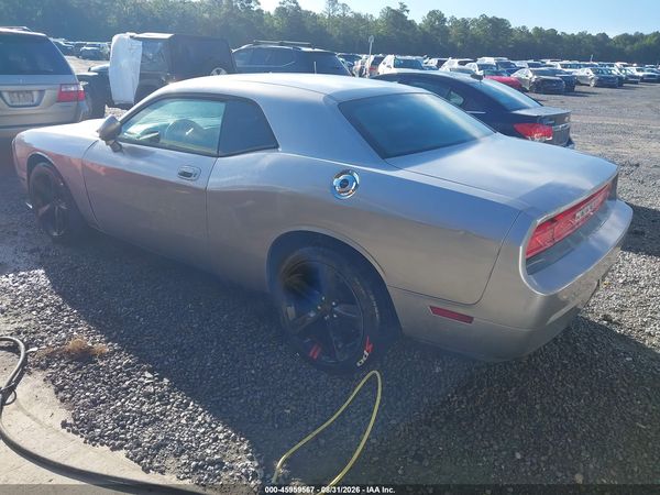 2014 DODGE CHALLENGER SXT