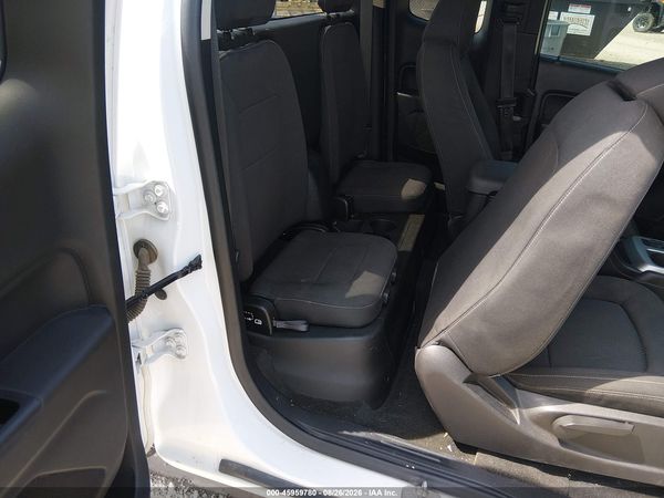 2016 CHEVROLET COLORADO 4WD LT — I8