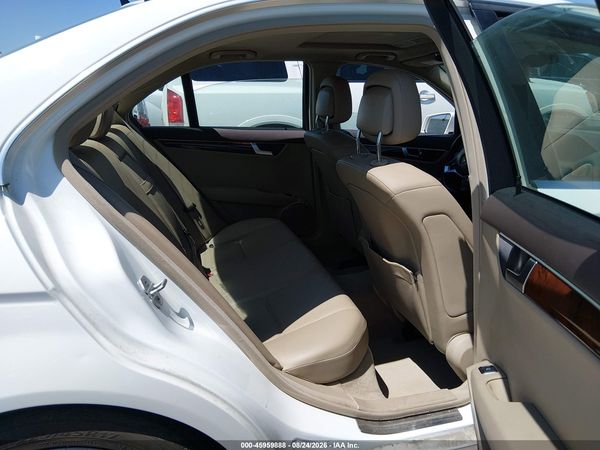2013 MERCEDES-BENZ C 250 SPORT