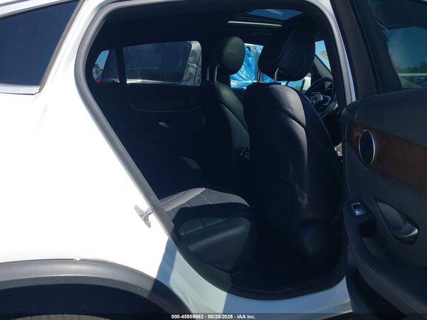 2019 MERCEDES-BENZ GLC 300 COUPE 4MATIC — I8