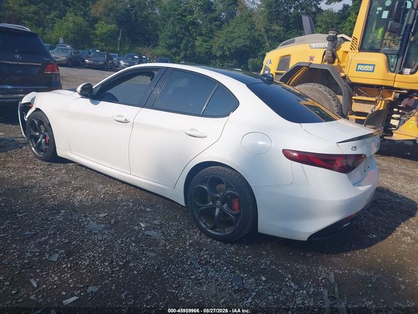 2018 ALFA ROMEO GIULIA TI SPORT AWD — I3