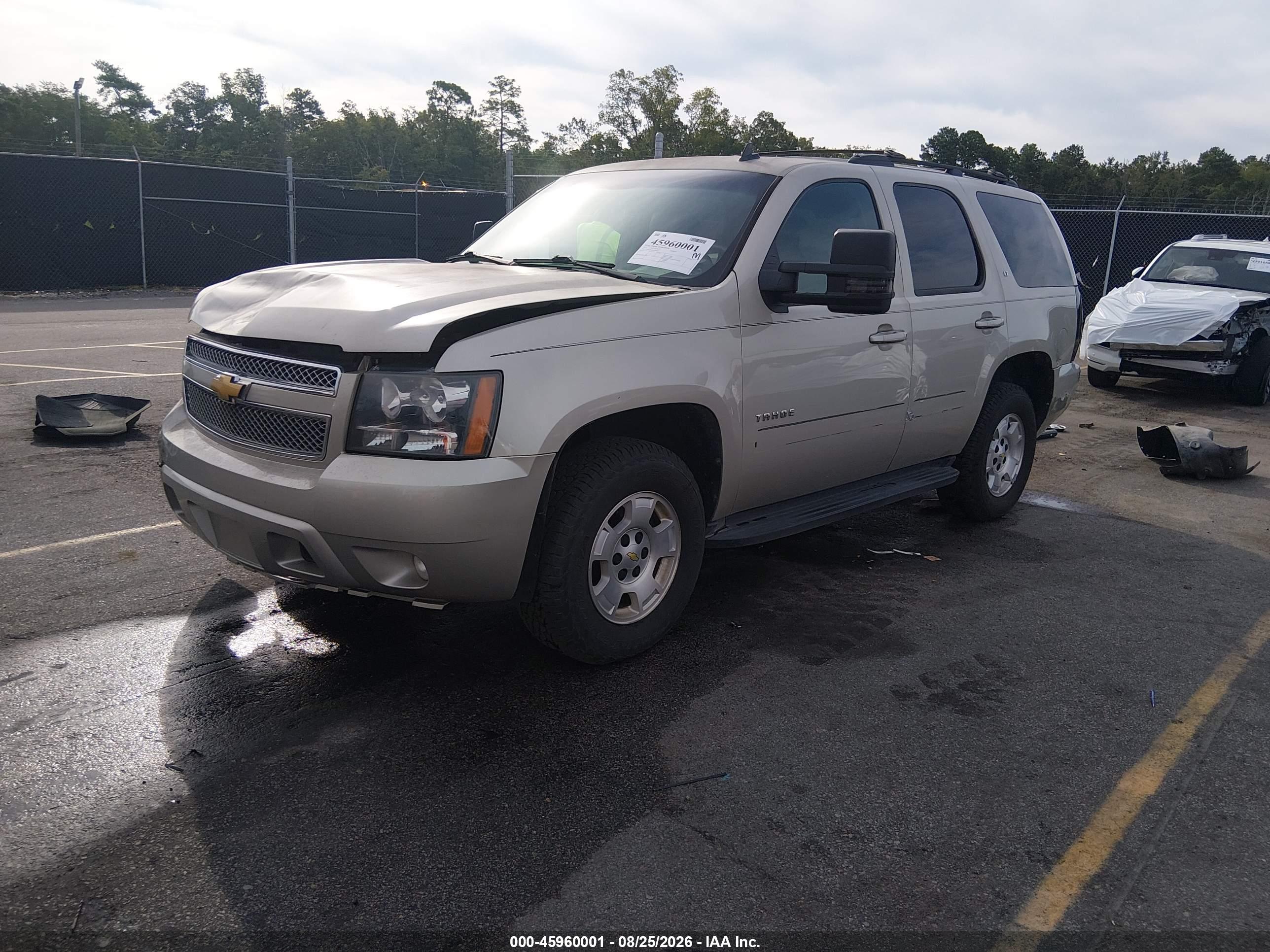 2013 CHEVROLET TAHOE LT — I2